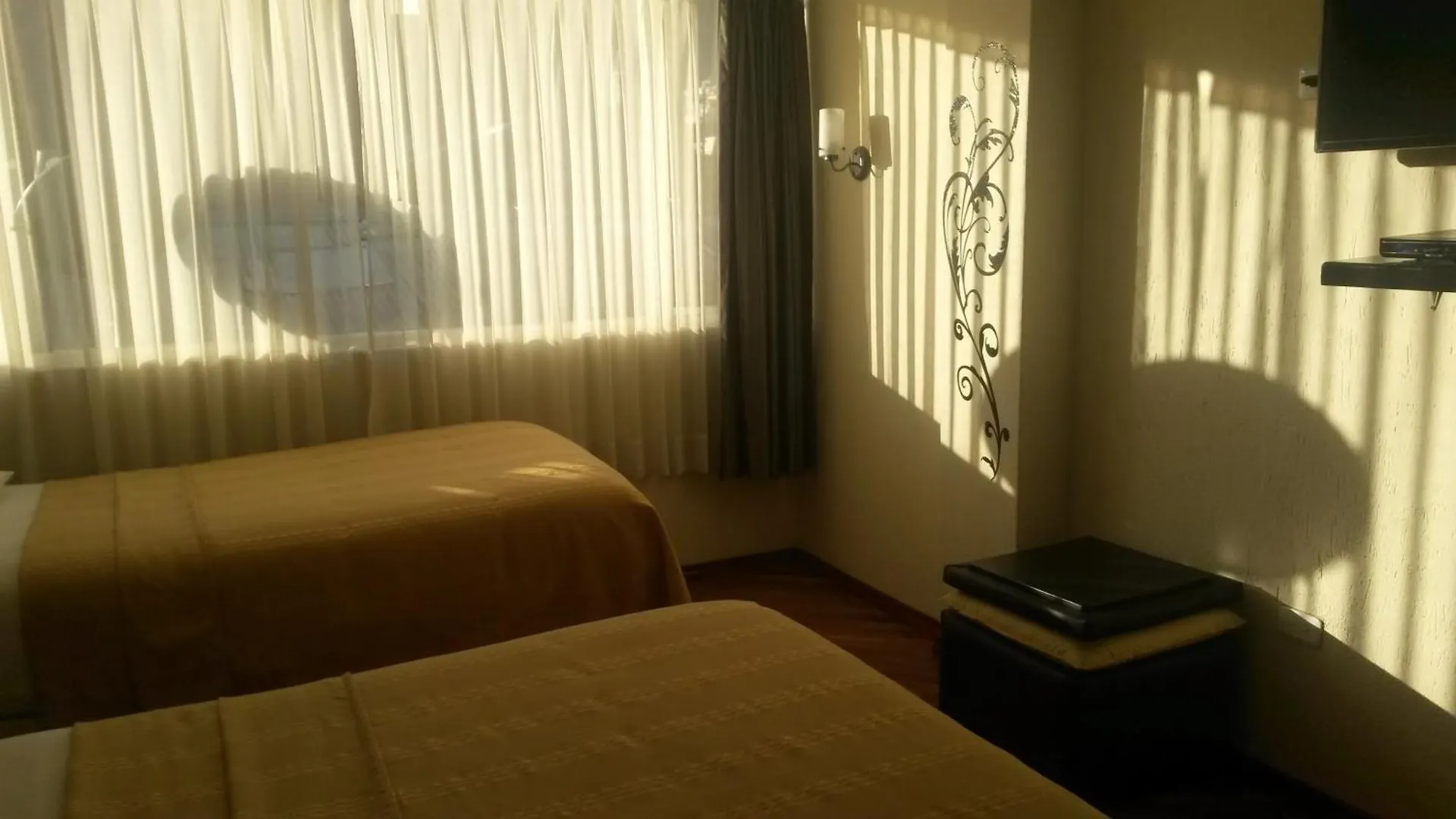 Hostel Hostal Capri Quito