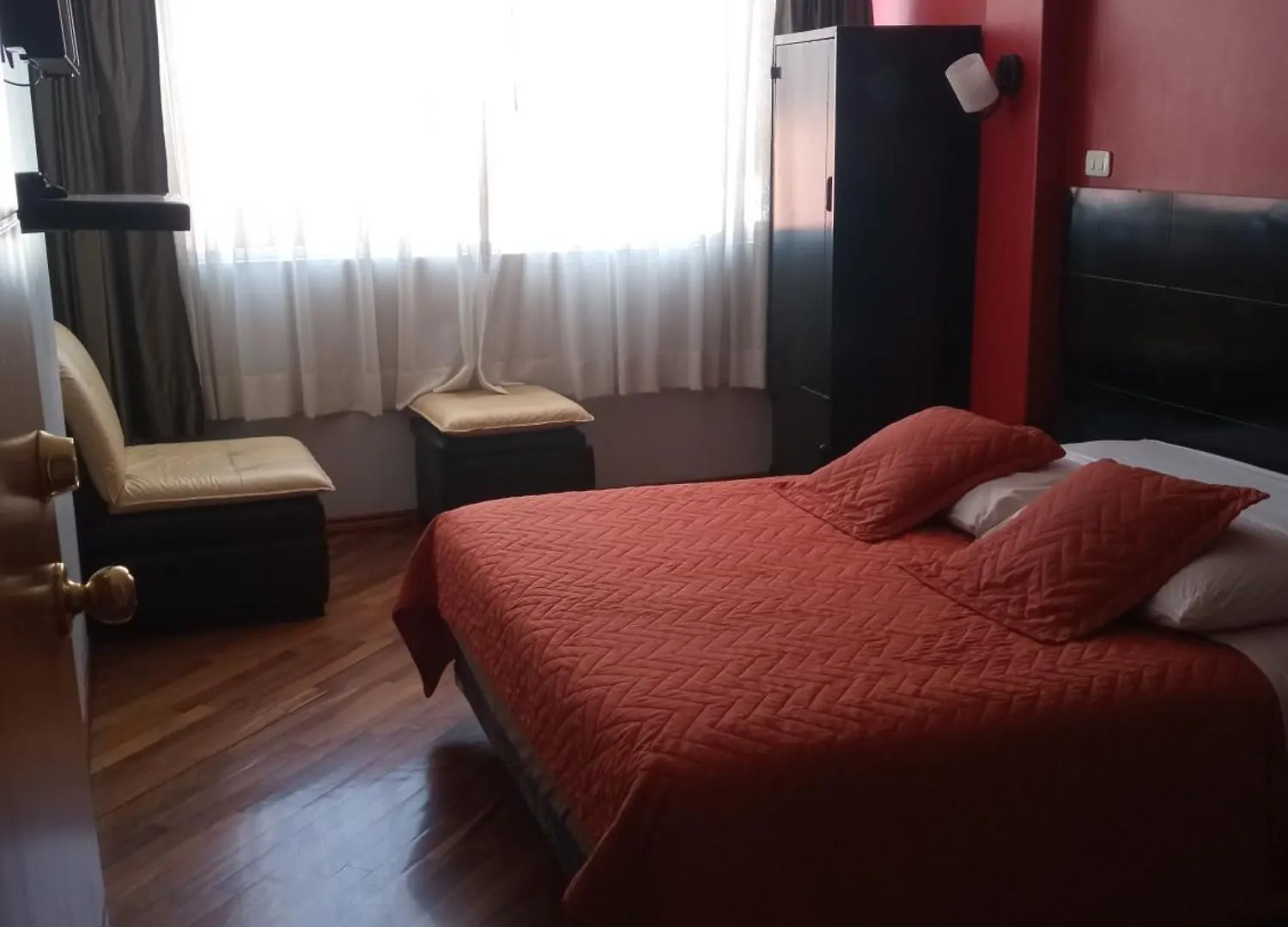 Hostal Capri Quito 0*,